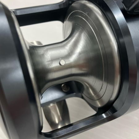 σσ SHIMANO シマノ 24オシアジガーLD 2500HG 046598