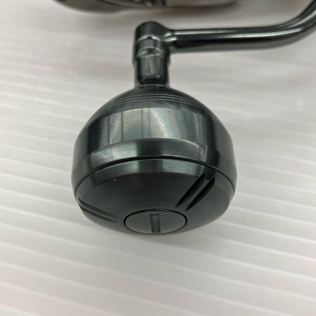 σσ SHIMANO シマノ 22ステラC5000XG 043979 キズ有