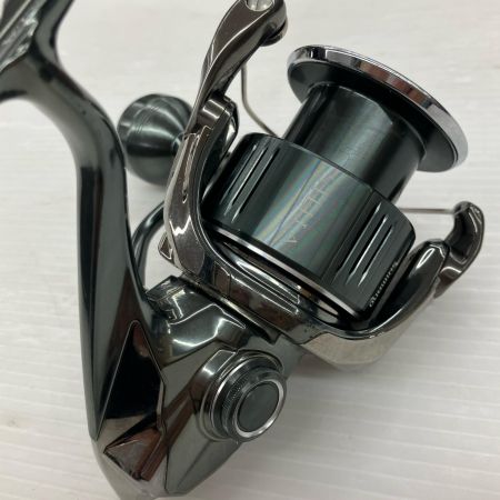 σσ SHIMANO シマノ 22ステラ C5000XG 043979