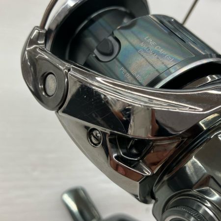 σσ SHIMANO シマノ 22ステラ C5000XG 043979