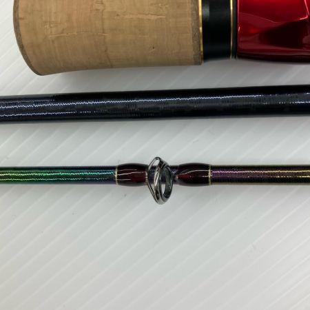 σσ SHIMANO シマノ 18ワールドシャウラ 1652R-3 程度AB ケース付 38114