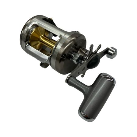 σσ DAIWA ダイワ ミリオネアCV-X 300 程度B 613838