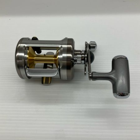 σσ DAIWA ダイワ ミリオネアCV-X 300 程度B 613838