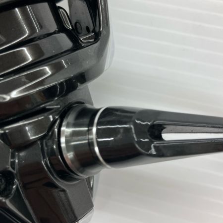 σσ SHIMANO シマノ スピニングリール ヴァンキッシュ C2000SHG 程度B 本体のみ 045249