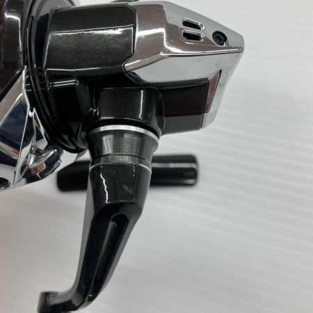 σσ SHIMANO シマノ スピニングリール ヴァンキッシュ C2000SHG 程度B 本体のみ 045249