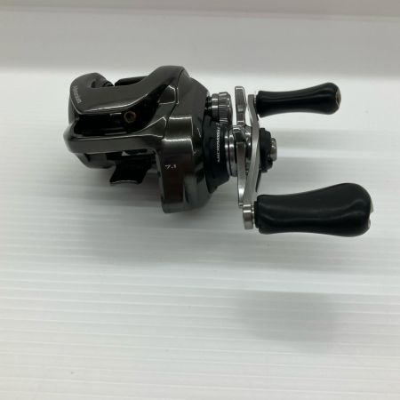σσ SHIMANO シマノ ベイトリール メタニウム HG LEFT キズ有 程度B 箱・取説付 04115