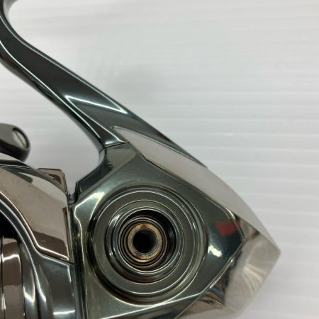 SHIMANO シマノ スピニングリール ステラ C3000MHG 美品 程度A 箱・取説付 043917