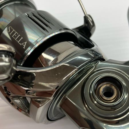 SHIMANO シマノ スピニングリール ステラ C3000MHG 美品 程度A 箱・取説付 043917