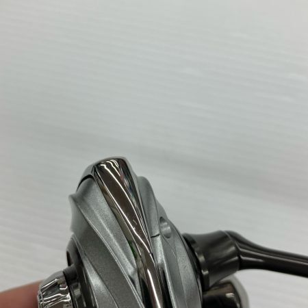 DAIWA ダイワ スピニングリール 18カルディア LT5000S-CXH キズ有 箱付 056049