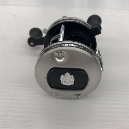 σσ ABU 両軸リール Ambassadeur 3500C 