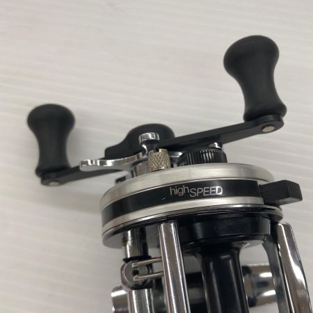 σσ ABU 両軸リール Ambassadeur 3500C 