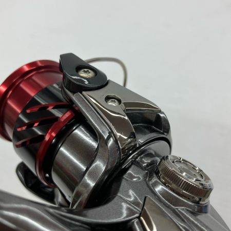 σσ SHIMANO シマノ スピニングリール 16ストラディックCI4+ C2000HGS キズあり 03488