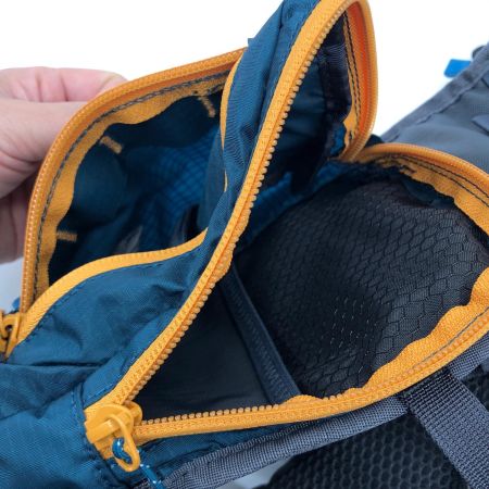 σσ mont･bell モンベル フローティングベスト アングラーパック15 グリーン