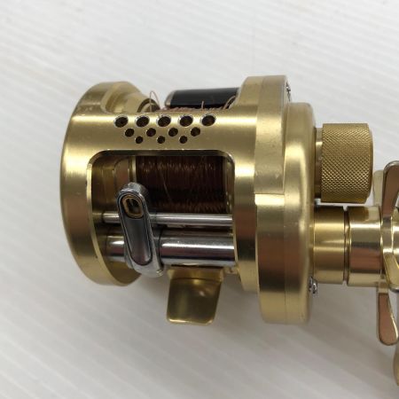 σσ SHIMANO シマノ 両軸リール カルカッタコンクエスト101