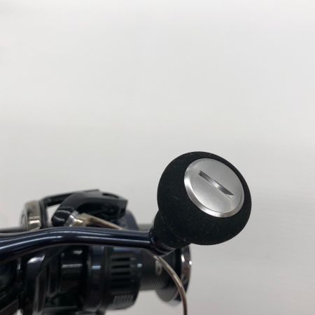 σσ SHIMANO シマノ スピニングリール 25ツインパワーXD C3000HG 未使用品(S) 箱付 047885