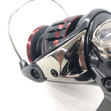 σσ SHIMANO シマノ スピニングリール 20ヴァンフォード C3000XG キズ有 程度B 箱付 04209