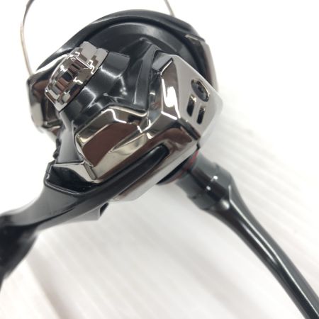 σσ SHIMANO シマノ スピニングリール 20ヴァンフォード C3000XG キズ有 程度B 箱付 04209