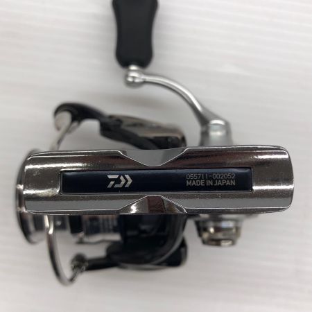 σσ DAIWA ダイワ スピニングリール 18イグジスト FC LT1000S-P 傷あり 00055711