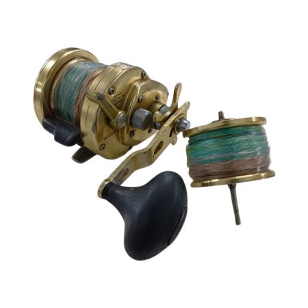 SHIMANO シマノ ベイトリール スコーピオンオシアジガー 2000P RH302 釣り用品 リール ベイトリール スコーピオンオシアジガー 2000P 程度B 替スプール付
