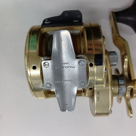 SHIMANO シマノ ベイトリール スコーピオンオシアジガー 2000P RH302 釣り用品 リール ベイトリール スコーピオンオシアジガー 2000P 程度B 替スプール付