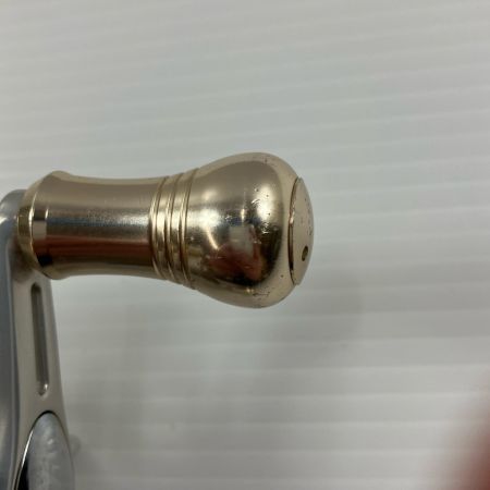 σσ DAIWA ダイワ ベイトリール ミリオネア CV-Z 205 