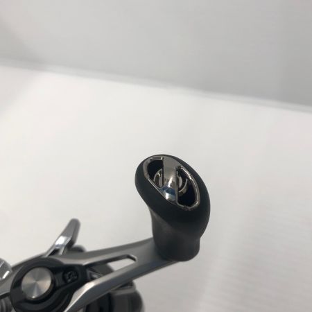 σσ SHIMANO シマノ ベイトリール 20メタニウムHG R 04114