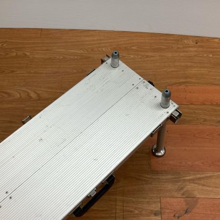 σσ DAIWA ダイワ 釣台 スリム銀閣 使用感有