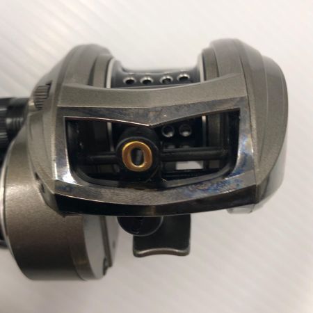 σσ ABU ベイトリール REVO LT ZPIカーボンハンドル付