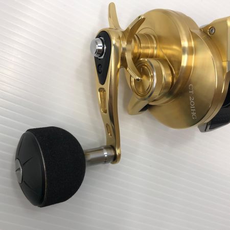 σσ SHIMANO シマノ ベイトリール 18オシアコンクエストCT 201HG キズ有 箱付 03818