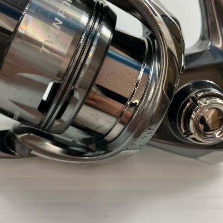 σσ SHIMANO シマノ スピニングリール24ツインパワー4000XG箱付 046871