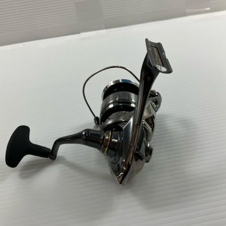 σσ SHIMANO シマノ スピニングリール 24ツインパワー C3000XG 箱付 046826