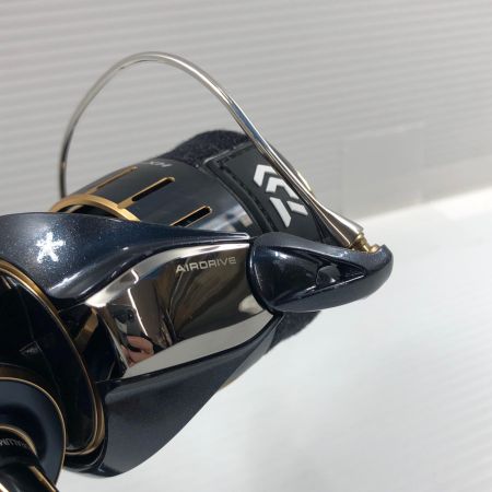 σσ DAIWA ダイワ スピニングリール 23ソルティガ 5000-XH キズ有 00065028