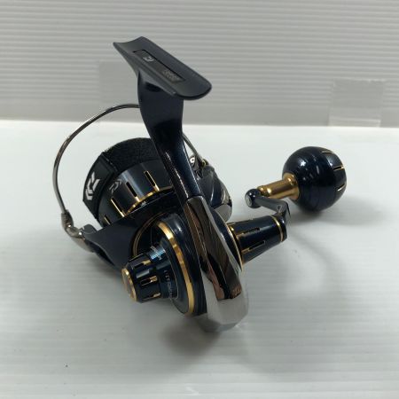 σσ DAIWA ダイワ スピニングリール 23ソルティガ 5000-XH キズ有 00065028