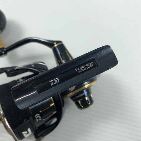 σσ DAIWA ダイワ スピニングリール 23ソルティガ 5000-XH キズ有 00065028