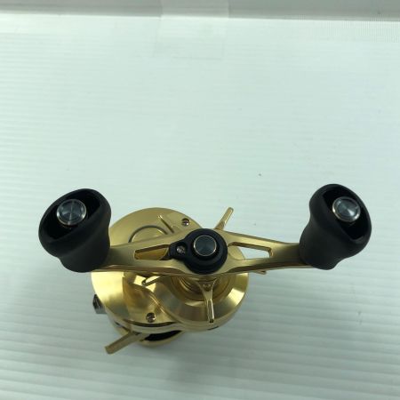 σσ SHIMANO シマノ ベイトリール 22カルカッタコンクエスト 200XG 044402