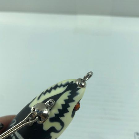 σσ LESS isMORE 津波ルアーズモルディンロジタルタバズ