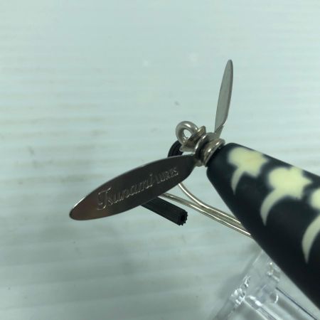 σσ LESS isMORE 津波ルアーズモルディンロジタルタバズ