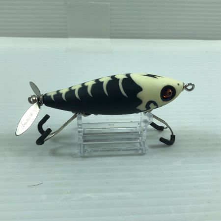 σσ LESS isMORE 津波ルアーズモルディンロジタルタバズ