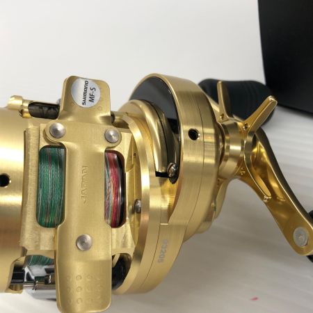σσ SHIMANO シマノ ベイトリール 14カルカッタコンクエスト 201 03205