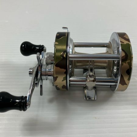 σσ ABU  ベイトリール アンバサダー 6500C3 カモフラ