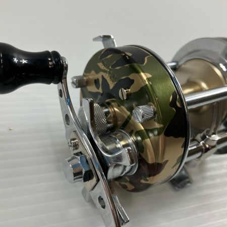 σσ ABU  ベイトリール アンバサダー 6500C3 カモフラ