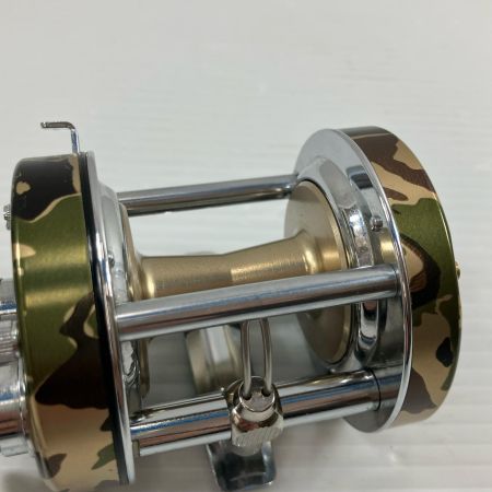 σσ ABU  ベイトリール アンバサダー 6500C3 カモフラ