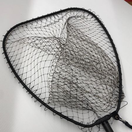 σσ APIA ランディングネット カーボンウェーディングネット マグネットリリーサー付き WN5346