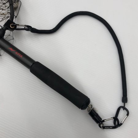 σσ APIA ランディングネット カーボンウェーディングネット マグネットリリーサー付き WN5346