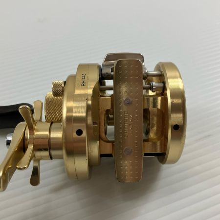 σσ SHIMANO シマノ ベイトリール カルカッタコンクエスト 101 RH443