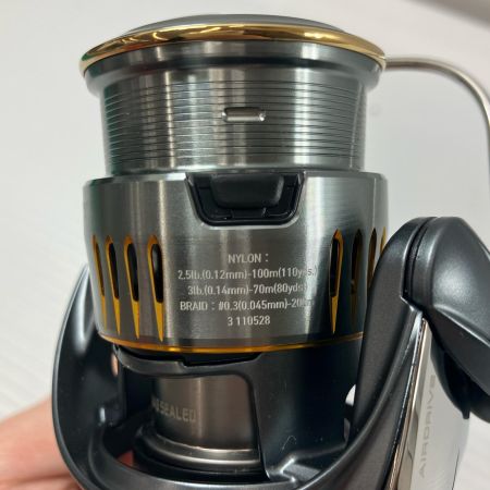 σσ DAIWA ダイワ スピニングリール 23エアリティ SF2000SS-P 箱付 110528