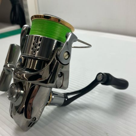 σσ SHIMANO シマノ スピニングリール 18ステラ C2000S  03798