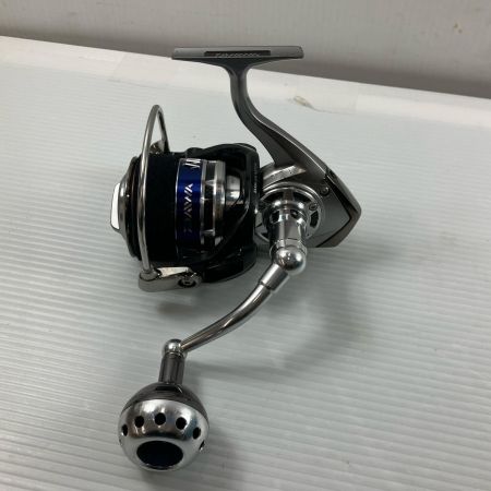 σσ DAIWA ダイワ スピニングリール10ソルティガ 4500 キズ有 059505