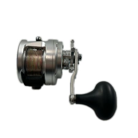 σσ SHIMANO シマノ  ベイトリール 13オシアカルカッタ 300HG キズ有 03058