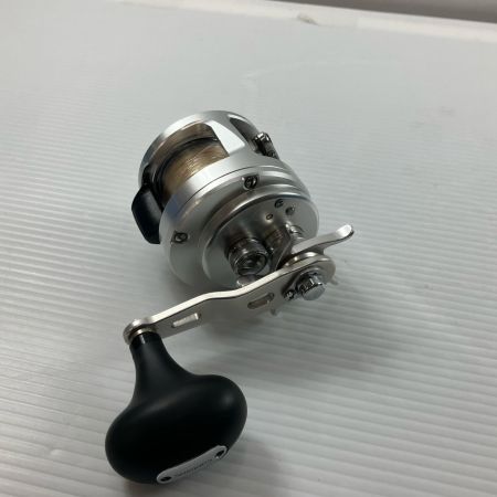 σσ SHIMANO シマノ  ベイトリール 13オシアカルカッタ 300HG キズ有 03058